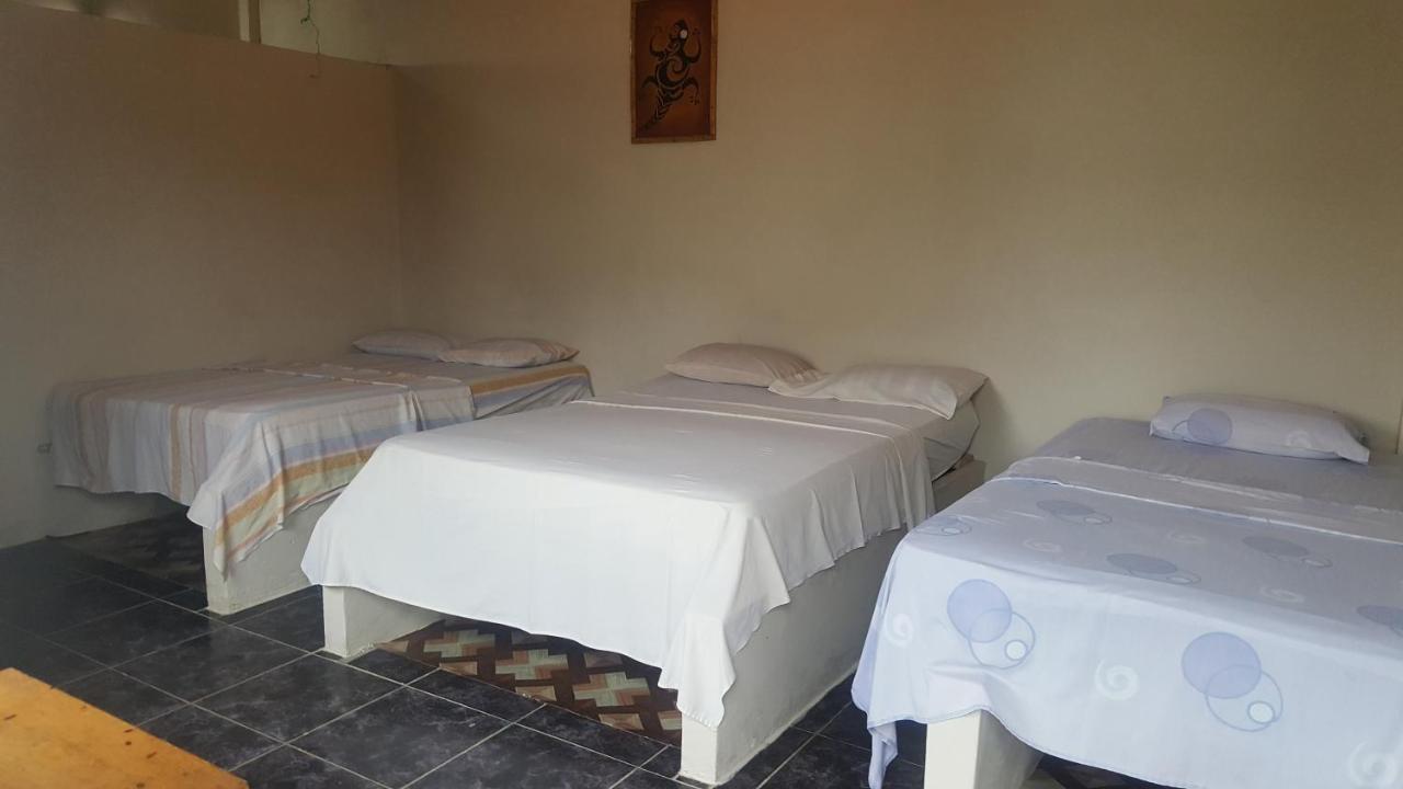 Montanita Garden Hostal Buitenkant foto