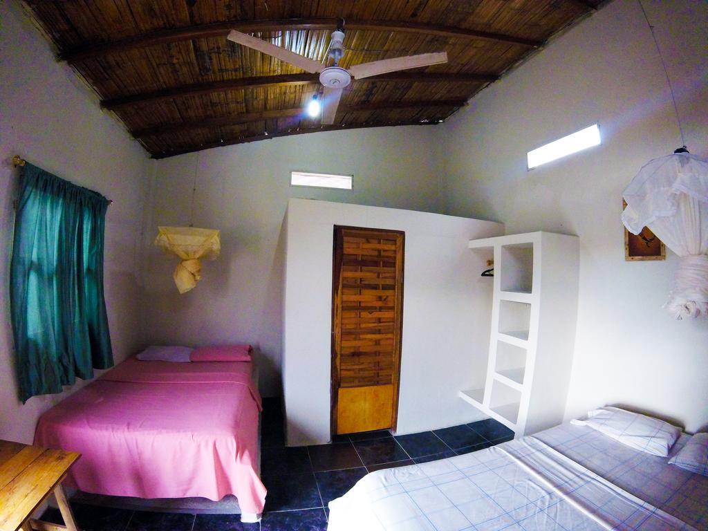 Montanita Garden Hostal Buitenkant foto