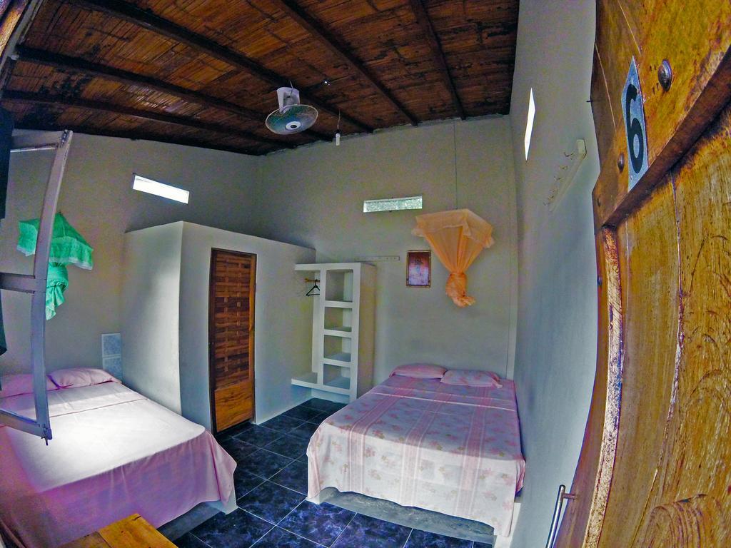 Montanita Garden Hostal Buitenkant foto